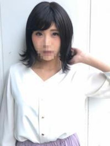 FC2 PPV 1579129 【初撮り・顔出し・初中出し・無修正】アイドル目指して奮闘中の19歳　緊張と戸惑いの初めての中出し