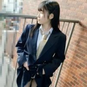 FC2 PPV 4699277 【顔出しリマスター版2003年生】色白黒髪ロングの優等生。全てを曝け出し***中に出され