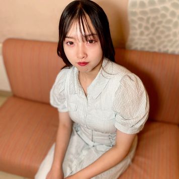 FC2 PPV 4734296 ★特典で無修正 ♀168 ごーほー18歳の天真爛漫なつむぎちゃんを大人の世界にお導きした思い出の動画。初めての中出し。