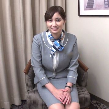 FC2 PPV 4690032 【大手航空会社】清楚系美人CAの仕事終わりすぐに制服脱がして快楽イキさせてみた　巨乳美女の痙攣本気イキオナニー鑑賞、数回に渡る大量潮吹き、垂れるほどのたっぷり中出し記録。