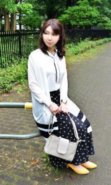 FC2 PPV 1563713 【個人】鍛え抜かれたプロポーションの美人妻52歳が他人棒に自我崩壊寸前までハメられる中出し強要セックス【初回特別価格】