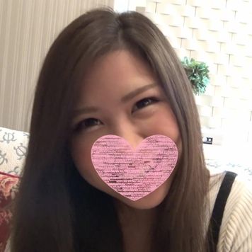FC2 PPV 1764451 【初撮り】ちょっと背伸びした感じが可愛いあの子は、まさかの中出し初体験でした♥♥