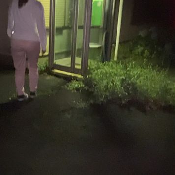 FC2 PPV 2149350 【夫妻・野外露出】本妻の実家でいざこざがあり、いらだちもあり妻を外に呼び出し陰部を曝け出させ  背後から生の肉棒を挿入し犯す。