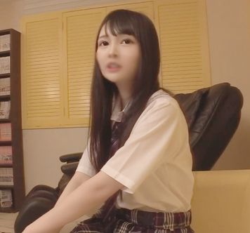 FC2 PPV 2069986 【特典あり】今どきのギャル系制服美少女に手コキまでの約束からお願いしてなんとか中出し