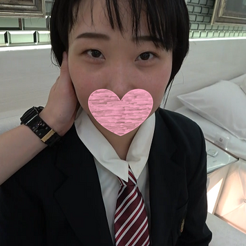 FC2 PPV 4621874 【無・個撮】限定割780pt・初々しい透明感のある地味子ちゃんに大人のHを教えます！/制服コス【特典で高画質】