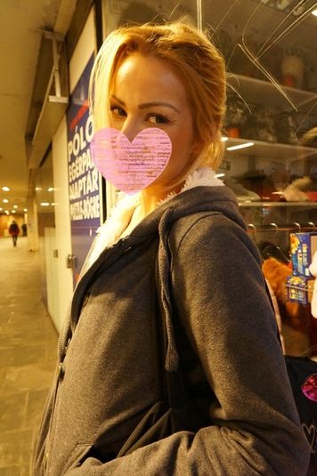 FC2 PPV 1519004 リストラされて借金の追いみに海外に飛ばされた僕の仕事はハメ撮り❤️ -日本のハイテクおもちゃを外人女子に試してみた-