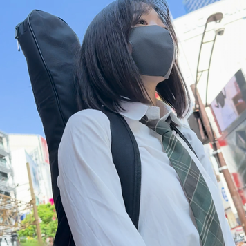 FC2 PPV 4640009 バンド軽音楽18歳　期末テストから一緒に泊まって中出し　永久保存の4K盤送付