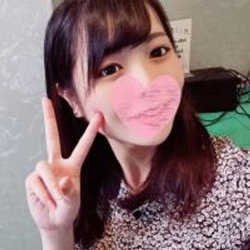 FC2 PPV 1539808 ☆初撮り☆完全顔出し☆好奇心旺盛＆興味本位で食いついてきた20歳の美少女を初ハメ撮り♥ダメだと言われても我慢できずに強行生中出し！やばい、怒られる…？？【特典付】