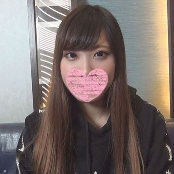 FC2 PPV 1559114 【顔出し】愛嬌たっぷりめちゃカワ美乳のJDちゃん。挿入部分丸見え状態で圧倒的美乳をゆらしながらの生中SEX！
