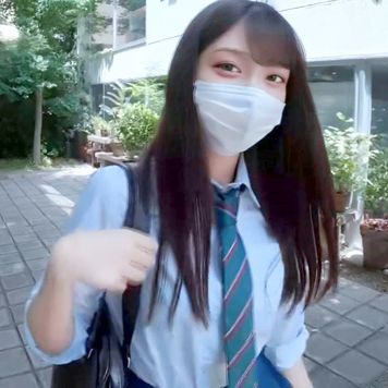 FC2 PPV 4637991 【本物無加工美女】”事務所スカウト殺到”の超正統派18歳美女にピル無し2連生中出し。制服姿で出演　約90分間の高画質撮影希少映像。