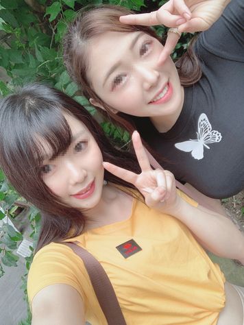 FC2 PPV 1623405 ♥大乱交♥鬼カワ激エロやりまん2人と4Ｐだよ！Wフェラ！W電マ！W鬼突き！W中出し！！まんぼう1号視点ver＆3号視点verの両方見れてＷで超お得！【お礼特典も超豪華！】☆割引中
