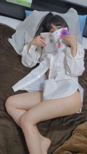 FC2 PPV 1752166 8日まで♯金欠の美尻の裏垢女子満喫代わりに自宅を使われたので中出ししておいた