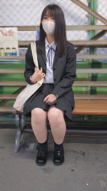 FC2 PPV 2330589 初撮影【個撮】付属女子普通科③小悪魔優等生、車内で性行為