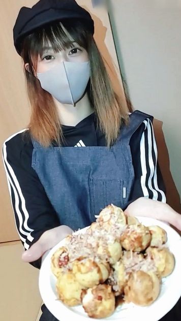 FC2 PPV 2518531 テキ屋のスレンダーギャル。「入れて」とおねだり「イクイク」連発・中出し※年末特価100本限定
