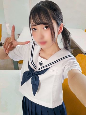 FC2 PPV 2520535 【業界では有名】神カワ●流出スマホ動画●レイヤー事務所所属 現役学生タレント　事務所で調教エロ行為　スマホ映像流出【取り扱い注意】