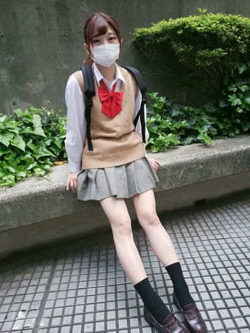 FC2 PPV 2954780 【VR・無】天真爛漫なお嬢様女子○生。イケない遊びとも分からずにハメられる※※6月まで２９８０→１９８０
