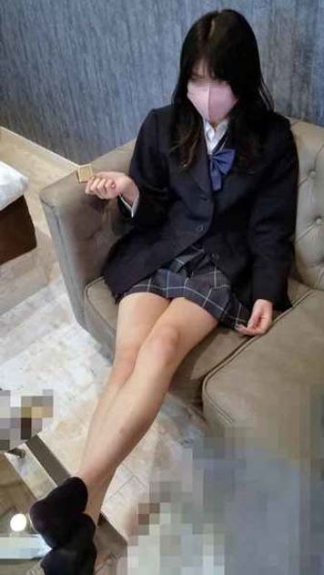 FC2 PPV 2654933 県立商業③地元のパンツ売りを仕切る美脚少女の弱みを握りハメ撮り※目モザなし※200本限定