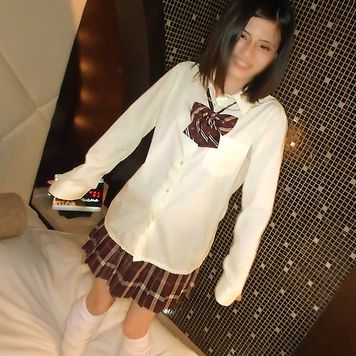 FC2 PPV 2760951 【コスプレ×制服×スレンダー】桃菜（ももな）★地方在住（方言めっちゃ可愛い）裏垢女子が￥目的で上京！ハメサ―史上屈指のスレンダー美少女が電マとチンポでイキまくり！【おまけ付き】