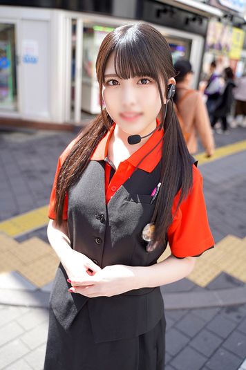 FC2 PPV 2934595 【完全顔出し】都内ゲーセンバイト　アイドル顔の**女子大生プライベートSEX流出　かわいい顔でペニスをしゃぶり、細い身体をしならせビクビク逝きまくる