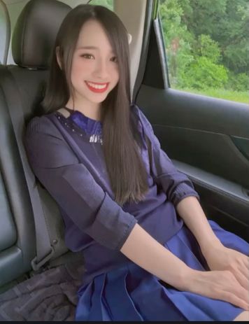 FC2 PPV 3054427 【訳アリ特価】24歳パイパン美人が初カーセックスと初口内発射♡プライベート本番も収録♡毎月10本限定