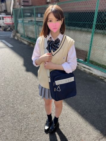 FC2 PPV 3089678 【個人撮影】顔出し都立K①学校サボってやってきたショートカットのミニスカ女子とパパ活_遊び盛りな美小女に連続挿入→連続中出し
