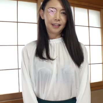 FC2 PPV 3105125 【専業主婦・五十路・人妻】「（チンポ）ほしかった…っ！あぁ♡気持ちぃ♡」穏やか清楚美魔女が初めての不倫SEXで快楽に堕ちる！【素人・ハメ撮り・個人撮影】