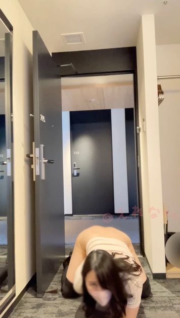 FC2 PPV 3096018 素人自撮りです!一般ホテルの部屋でディルドオナニー、人が来るかもしれないのにドア開けて脚広げてしたりバックの体勢でしたり、最後は通路側にカメラ置いてオナニーしてたら人が来てカメラ置きっぱで、、 FC2 PPV 3096018 素人自撮りです!一般ホテルの部屋でディルドオナニー、人が来るかもしれないのにドア開けて脚広げてしたりバックの体勢でしたり、最後は通路側にカメラ置いてオナニーしてたら人が来てカメラ置きっぱで、、