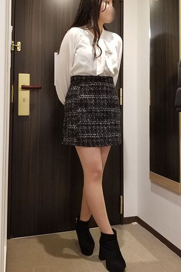 FC2 PPV 3156953 【完全顔出し】【中出し・ハメ撮り】「自分だけ不幸」アピールにイラっとしたので、恥ずかしいパンストを履かせて中出し＆顔射調教