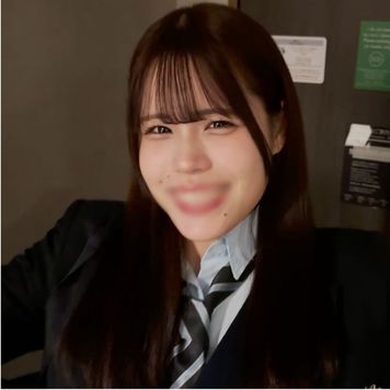 FC2 PPV 4602699 【#攻略17】北欧ハーフ美女と18歳みうちゃんとなかよしになり はじめておじさんとお泊まりして１日中生ハメしたようす