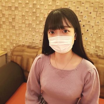 FC2 PPV 3148827 【VR・無】本屋で働くアイドル好きなインテリ女子●生　黒髪をなびかせ淫らにイキまくり濃厚中出し