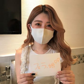 FC2 PPV 3292359 モデル顔の美乳歯科助手24歳。ねっとりとした舌とぷっくり唇の絶品フェラを見せつける→ごっくん。