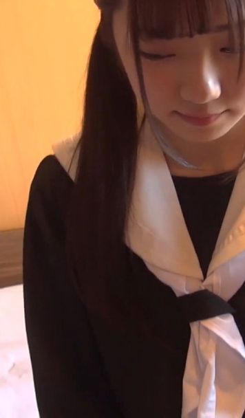 FC2 PPV 3435315 【処女喪失】偏差値73某有名私立校に通う処女J〇。学校をサボって昼間からおじさんと円交ハメ撮り。※在庫限り