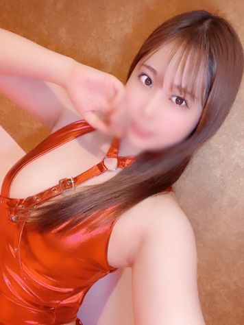 FC2 PPV 3422111 独占販売【完全独占】【全編顔出し】有名女子〇、某局アナウンススクールに通う清楚系色白のみくちゃん、赤いボンテージで、僕を誘惑して、最後は中出し。