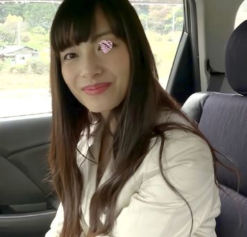 FC2 PPV 3568138 【訳あり熟年カップルｘ童貞】綺麗すぎる四十路美魔女が年下男を喰う中出しSEX！【素人・個人撮影】