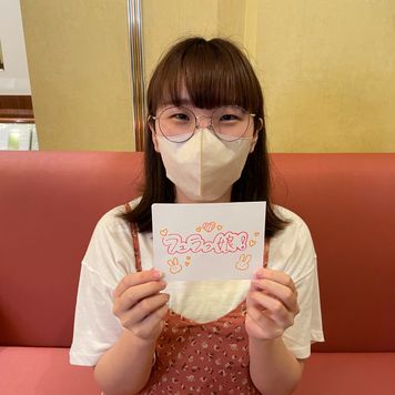 FC2 PPV 3617227 【番外編】お堅い職種のメガネっ子OLとハメ撮り。チンポ慣れしてない素朴なメガネっ子のおマンコに肉棒貫きよがらせまくる。