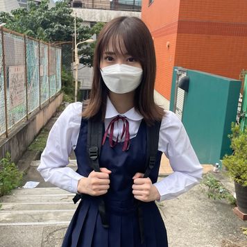 FC2 PPV 3534968 200●年生まれ　本物1○才みかちゃん、反抗期真っ只中の美小女にフェラとか教えて中出し。　※所持で起きたトラブル責任取れません。