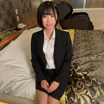 FC2 PPV 4625224 独占販売3/3迄990pt♡　初撮り※23歳医療系企業勤め　初々しい新卒が　巨根君に突かれ痙攣!!!巨根の濃い白濁液が中で暴発妊娠