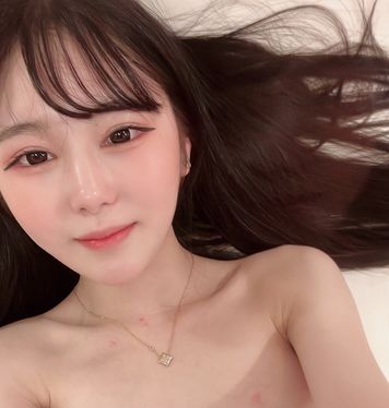 FC2 PPV 3840059 ZIP動画有【無】コスプレ アイドル系 スレンダー ひな 20歳 1作品目【ハメ撮りサカイ】