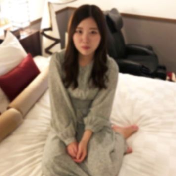FC2 PPV 4251496 独占販売【無修正】スレンダー美マンほのかちゃん！美白美肌の美乳ムスメが電マで即イキ。膣奥を執拗にたっぷりピスられ喘ぎまくり！