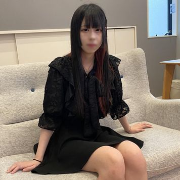 FC2 PPV 4235186 コンカフェ嬢ゆうりちゃんの寝取られSEX♡華奢な体でおじさんに精一杯のご奉仕☆