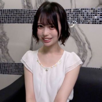 FC2 PPV 4332153 【限定公開】人気NO.１美容サロン店員ゆか（19）。妖精のような色白細身体をビクビク痙攣させながらの初イキ赤面ハメ撮り。生まれたままのツルツル筋マンに容赦のない濃厚種付け。