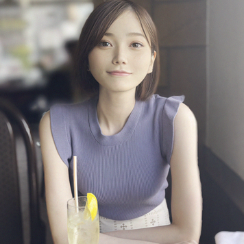 FC2 PPV 4641945 視聴者好感度１位　飲料CMにも出演中のモデル１９才に中出し　※11.867GB原版先着限定配布