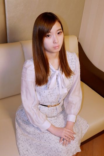 FC2 PPV 4450646 独占販売★顔出し★素人さんがえっちな事をしにやってきた！ケース＃43　彼氏としかSEXしたことない純粋そうだけどそうでもない？JD　ゆずきちゃん（19）の場合【特典付き】