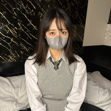 FC2 PPV 4517330 天然Gカップ　18歳アイドルを独り占め　※数量限定