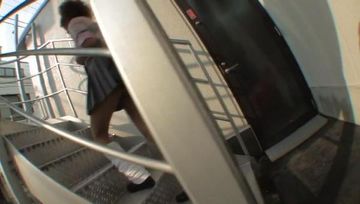 Tバックを見せつけセンズリ強要する****に出会いました。
