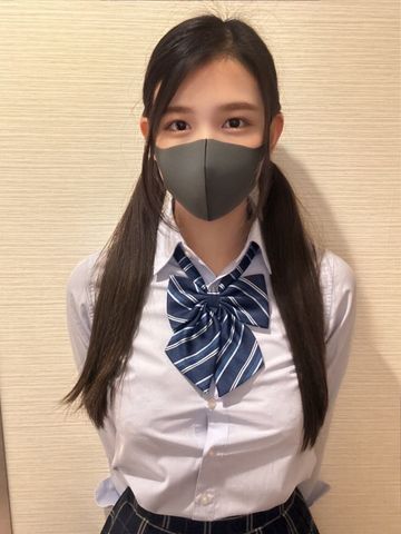 FC2 PPV 4554711 リアルFカップももちゃん！極上スタイルの美女が奇跡の登場です！最初で最後になり得るお宝映像【人生初生中出し】