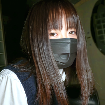 FC2 PPV 4594673 【緊急】上京したての１８歳 秘密の処◎卒業【原版配布】