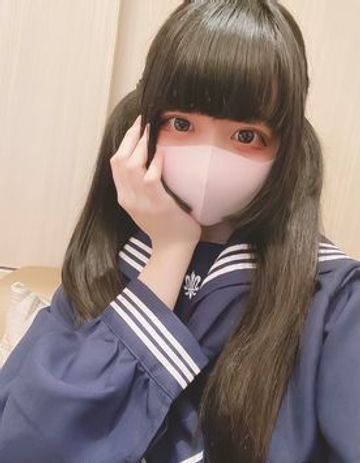 FC2 PPV 4584824 【初撮り】【モザイク有り】美女ゆいちゃん！実際に着ている服で初ハメ撮り、、、