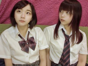 FC2 PPV 4660170 【特典4時間オーバー】 Z世代 駆け出しのアイドルとその幼馴染。仲良し2人に数えれない回数中出し。