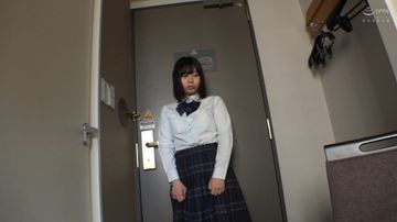 カワイイ制服彼女達がおじさんとエロいことしてるので限定公開